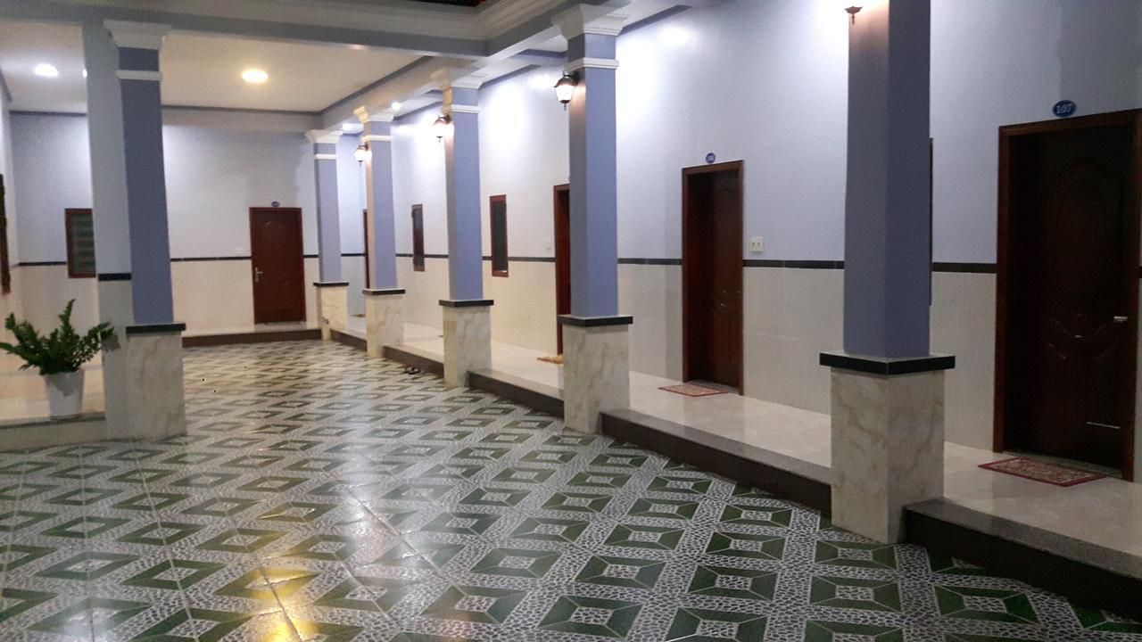 Motel Hoang Gia Long Khanh Exterior photo